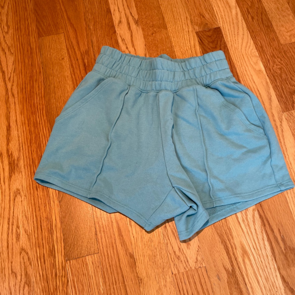 NWT Gilly Hicks Slate Blue Active Cotton Blend shorts size XXS